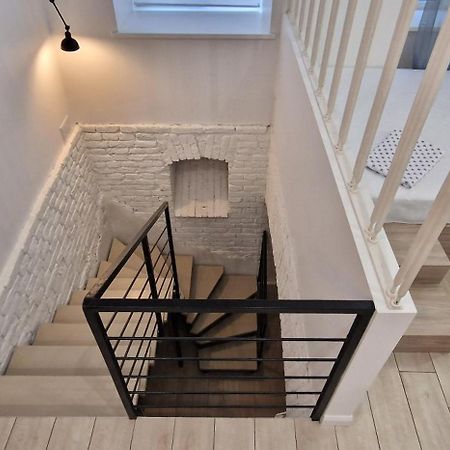 Чорно -Білий Люкс В Центрі Apartment Lviv Luaran gambar