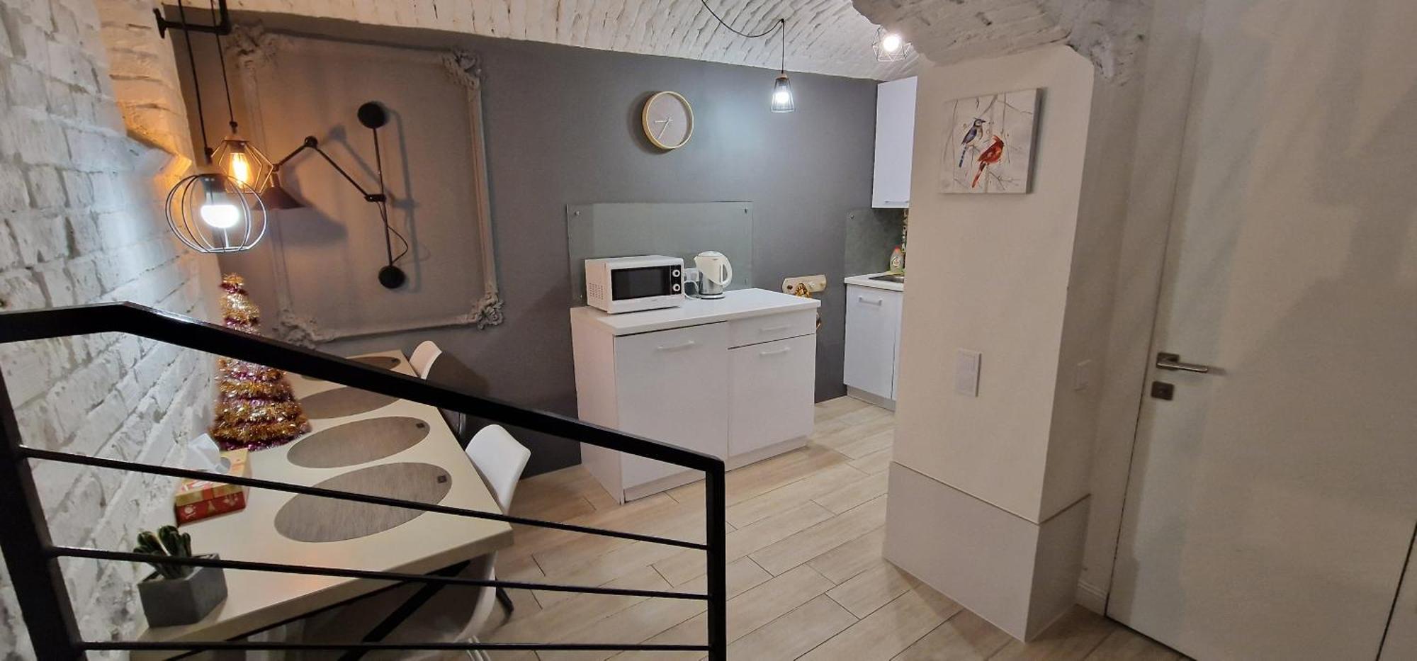 Чорно -Білий Люкс В Центрі Apartment Lviv Luaran gambar